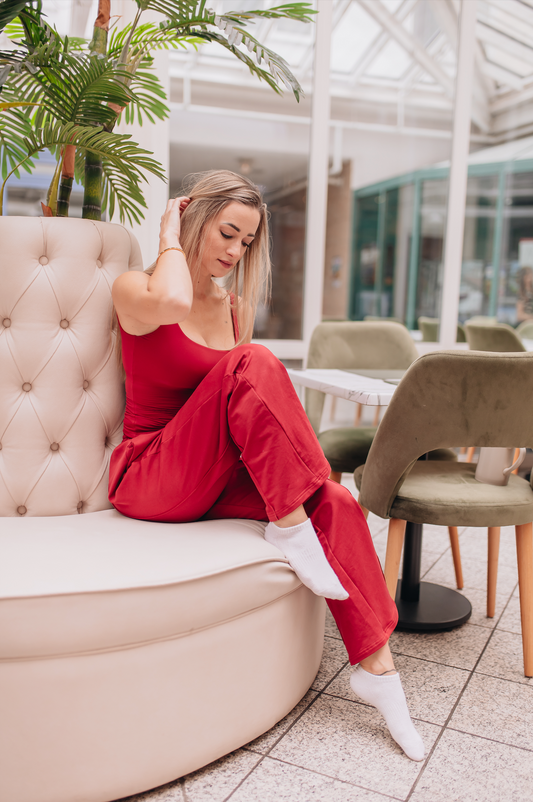 Bequemes Sporttop mit Pads Atmungsaktiv MB Royal Rot 